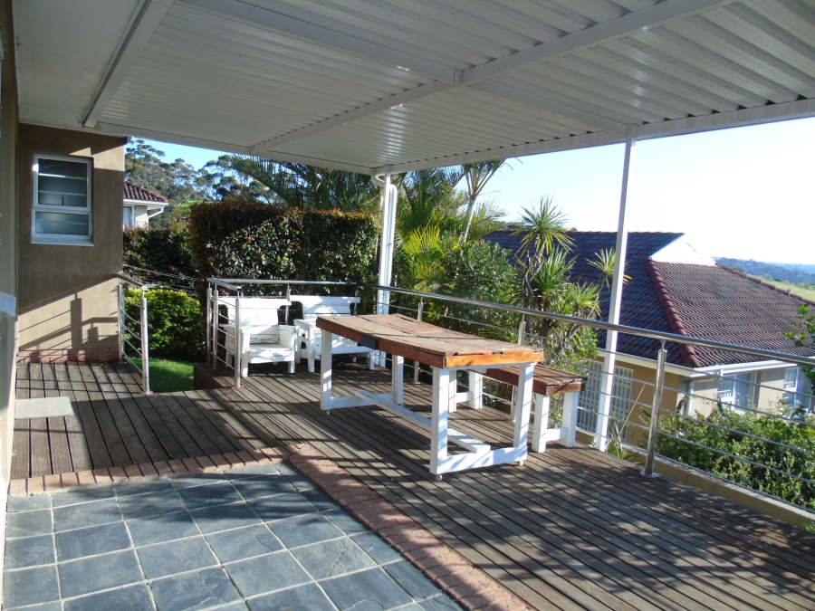 To Let 3 Bedroom Property for Rent in Beacon Bay Eastern Cape